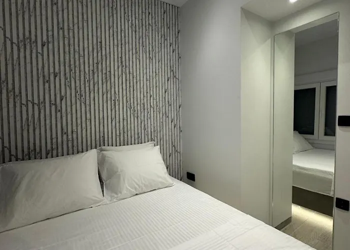Luxury Bedro Apartment